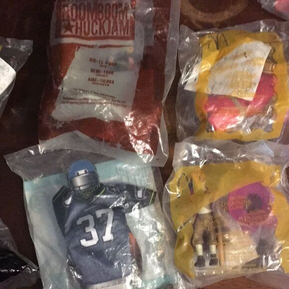 35 Vintage Happy Meal Toys - Picture 10 of 17